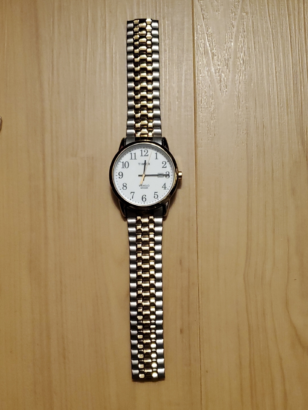 Timex Two-Tone Gold & Silver Men’s Dress Watch with White Dial Pre-owned